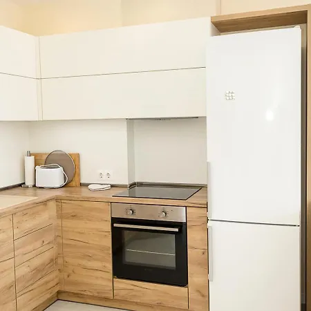 Apartment Elegant 1br In The Center Of By Flat Manаger Warna